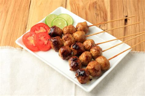 9 Trik Biar Usaha Bakso Bakar Makin Laris Dijamin Untung