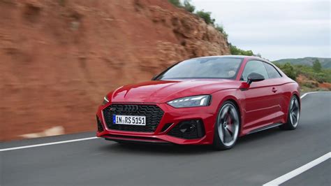 neuen competition Pakete für den Audi RS 4 Avant und Audi RS 5