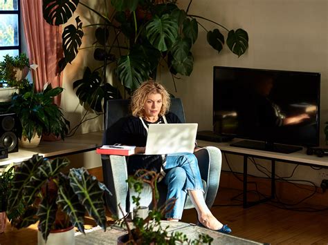 How to Cowork Remotely With Friends—or Strangers | WIRED
