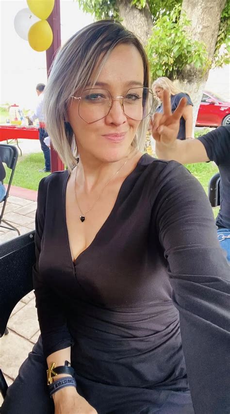 Not My Mom But Really Similar Atm Im Staying At My Aunts And By Accident I Saw Her Half Naked