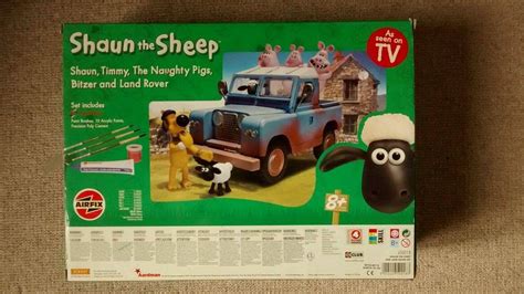 Airfix Shaun The Sheep Model Kit Land Rover With Paints Brushes Glue