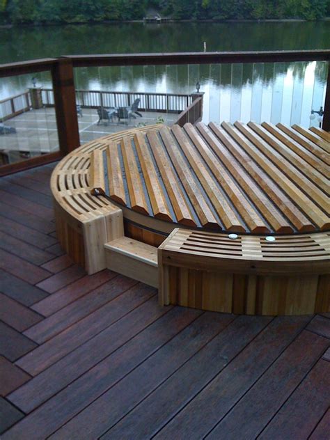 Western Red Cedar And Redwood Hot Tubs And Roll Up Spa Covers Cedar Hot Tub Hot Tub Outdoor