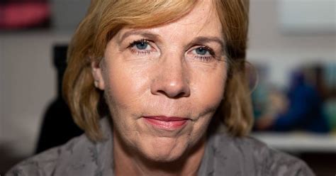 Anna Maja Henriksson Pyysi Ennen Junnila Nestyst Vaihtamaan