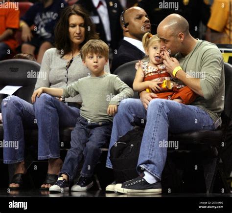 Jaz elle agassi hi-res stock photography and images - Alamy