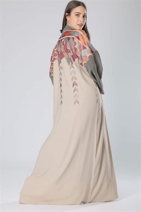 Arabic Dresses Online Abayas Kaftans Online Heracloset Travel