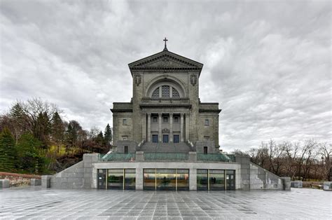 Saint Joseph's Oratory in Montreal, Canada, 2022 16666784 Stock Photo ...