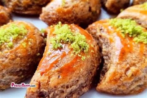 Cevizli Ay Tatlısı Tarifi Az Malzemeli Baklava Tadında Şerbetli Tatlı