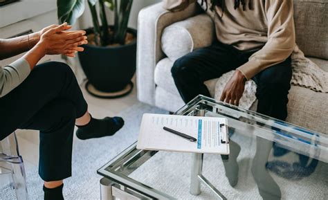 How Sex Therapy With A Psychologist Can Benefit Men