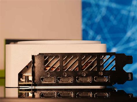 GIGABYTE GeForce RTX 4070 Ti AERO OC 12G Graphics Card Review : In its ...