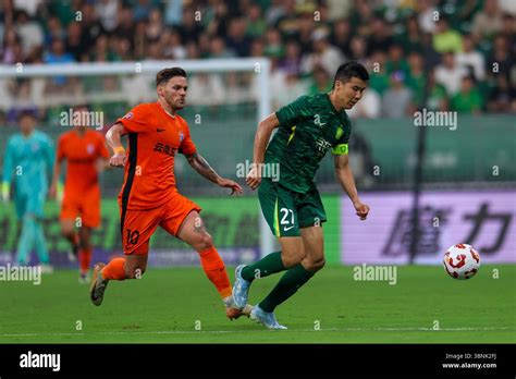 Beijing Guoan X Yunnan Yukun - Beijing Guoan Football Club defeated Yunnan Yukun Football Club with 2 ...