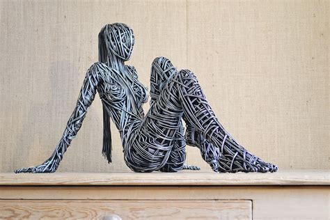 Stunning Wire Sculptures Capture The Movement Of The Human Body Bored