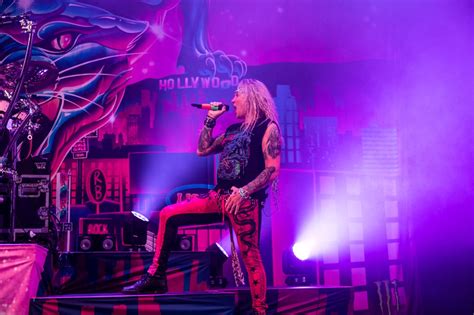 All The Rock Action We Witnessed As Steel Panther Brought Its Tongue In