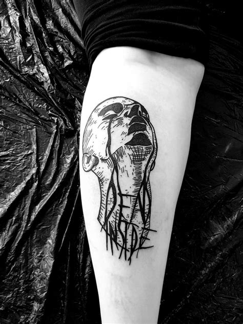 Pin Auf L U Nhanh In Tattoo Ideen Tattoo Vorlagen Abstraktes