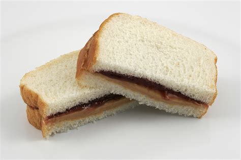 5 Peanut Butter Sandwich Variations | Incredible Things