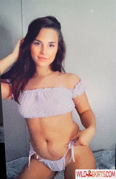 13 Hot Photos By Hae Bae Known As Hae Bae