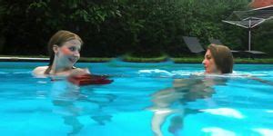 Anastasia Ocean And Marfa Are Naked Underwater Porn Videos