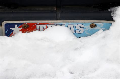 How a Winter Storm Tested Texas’ Go-It-Alone Attitude - POLITICO