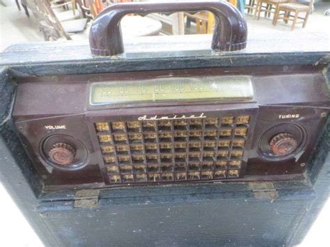 Old Admiral Bakelite Radio Lambrecht Auction Inc