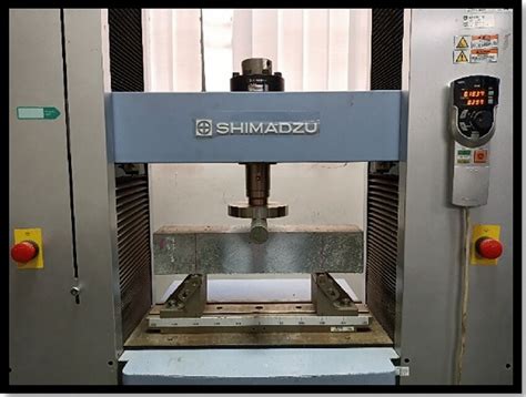 Universal testing machine for flexural test | Download Scientific Diagram