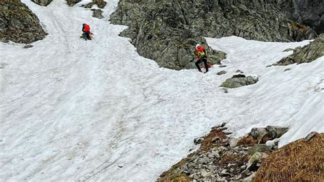 Orla Perć Tatry Turysta spadł w przepaść nie żyje TVP INFO