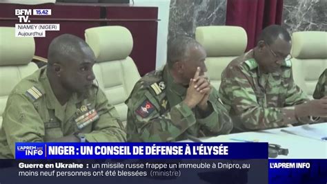 Coup D Tat Au Niger Emmanuel Macron Ouvre Un Conseil De D Fense Et De