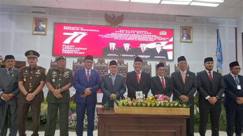 Jelang Hari Kemerdekaan Ke 77 RI Sutiaji Gelorakan Semangat Gotong