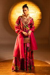 Scarlet Rose | Gazal Gupta