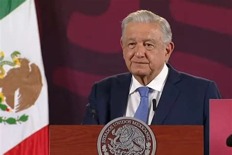 Hay Muchos Provocadores Amlo Justifica Blindaje A Palacio Nacional