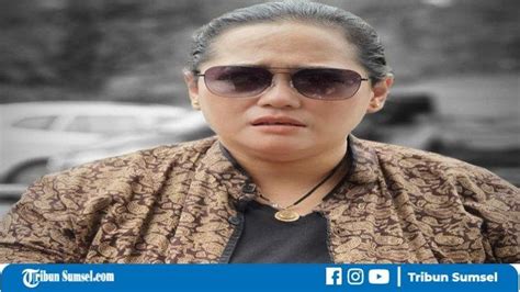 Misteri Pesan Terakhir Mbak You Sebelum Meninggal Dunia Tribunsumsel