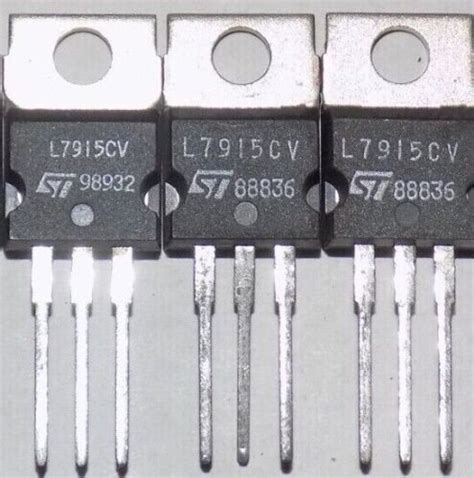 Pcs Stmicroelectronics L Cv Voltage Regulator Ic Reg Linear V