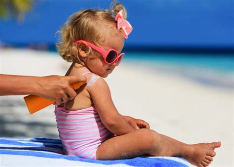 Sun safety: do you know how to protect your kids? | HoneyKids Asia