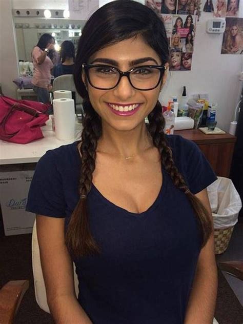 Foto 10 De Mia Khalifa Desnuda Oriente Medio Y La Paz Del Porno Cultture