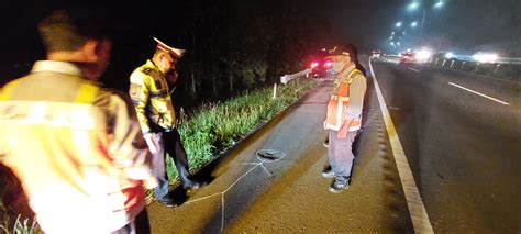 Ini Kronologis Pejalan Kaki Yang Tertabrak Mobil Di Tol Tangerang Merak