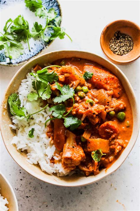 Slow Cooker Vegetarian Tikka Masala Dishing Out Health