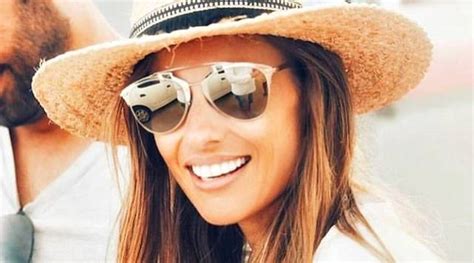 Pampita mostró su figura en bikini en las playas de México Noticias Cadena Argentina