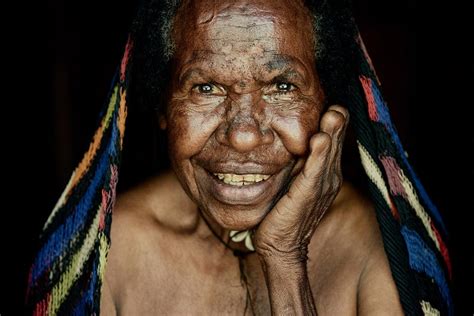 Dani Tribe The Dani Woman And The Old Practice Of Finger Cutting Here Is The Story All You