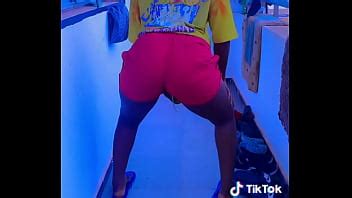 Secouant Du Cul XVIDEOS