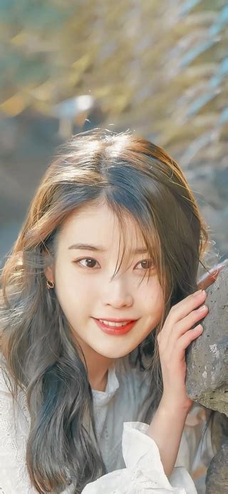 IU 李知恩(明星手机动态壁纸) - 明星手机壁纸下载 - 元气壁纸