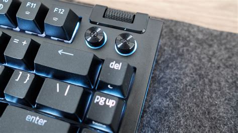 Razer BlackWidow V3 Pro Gaming Keyboard Review IGN Razer Blackwidow