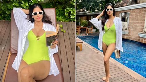 South Actress Malavika Mohanan Poses In Bikini When Her Obscene Photoshopped Photo Went Viral