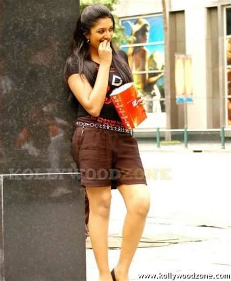 Vimala Raman Hot Pics 03 166107 Kollywood Zone