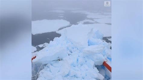 Chinese research icebreaker boat collides with an iceberg in Antarctica ...