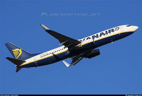 Ei Dad Ryanair Boeing As Wl Photo By Roland Bibok Id