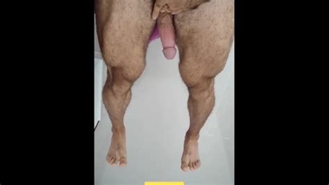 硬鸡巴和肌肉崇拜大股四头肌 Pornhub Gay