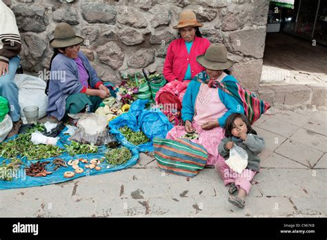 Indigenous Women Fotografías E Imágenes De Alta Resolución Alamy