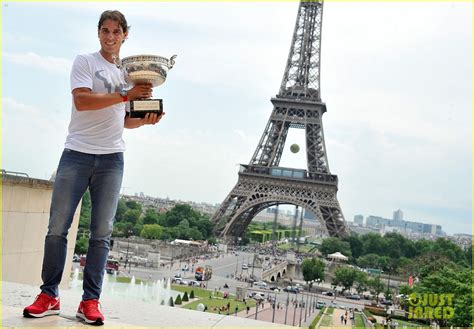 Maria Sharapova & Rafael Nadal Pose with Their French Open Trophies ...