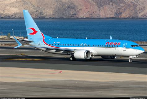 EI RZC Neos Boeing 737 8 MAX Photo by Adolfo Bento de Urquía ID