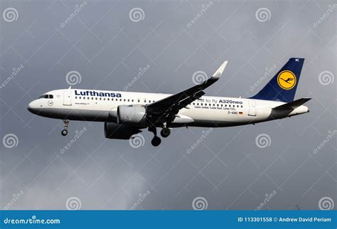 Lufthansa Airbus A320 Landing Editorial Stock Photo - Image of holiday ...