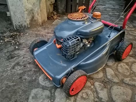 Kosiarki Spalinowe Ceny Od 200zl Sochaczew OLX Pl