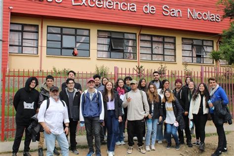 Docente de nuestro programa realiza salida pedagógica a Liceo